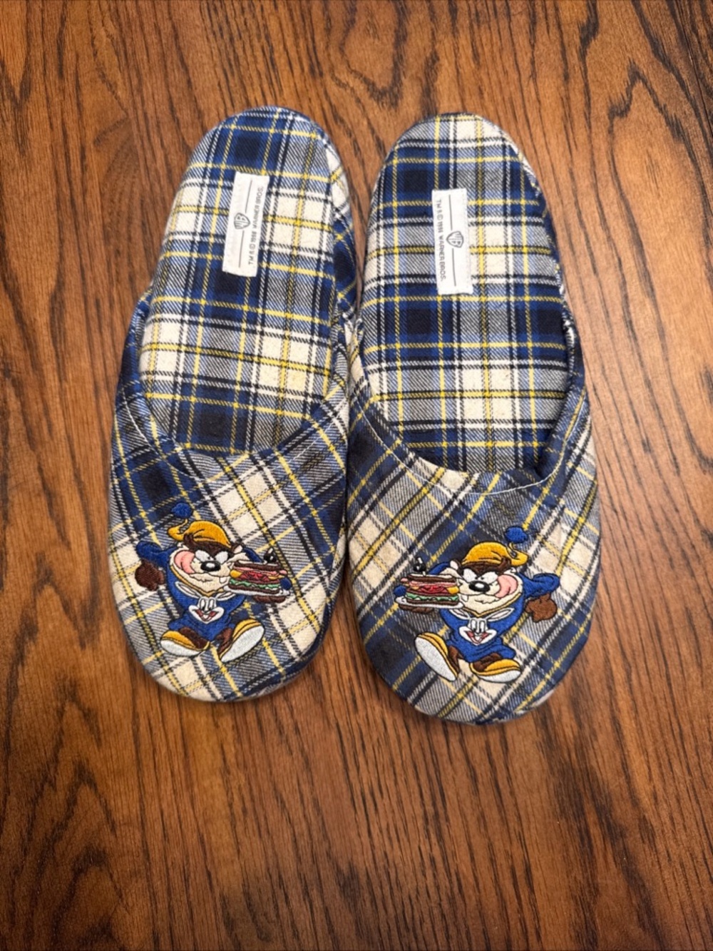 Vintage 1998 Warner Bros. Tasmanian Devil With Bugs Bunny House Shoes Plaid